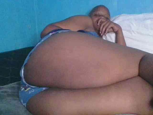 Melaninfetish02 webcam