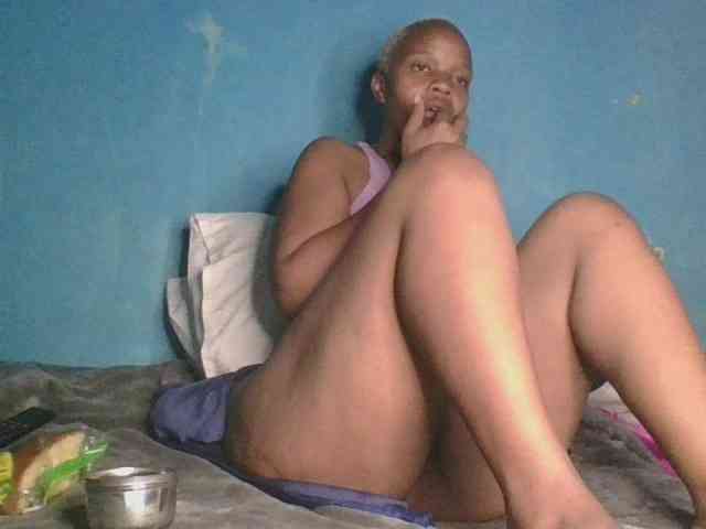 Melaninfetish02 webcam