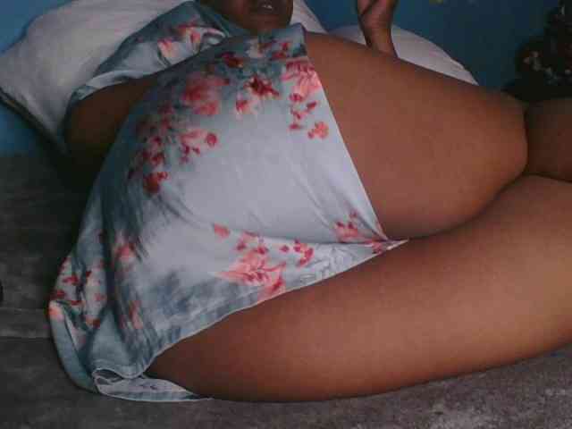 Melaninfetish02 webcam