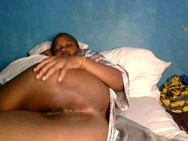 Melaninfetish02 webcam