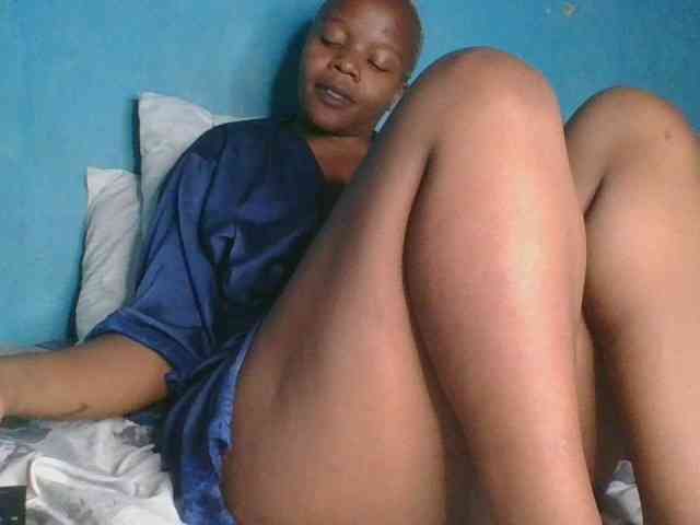 Melaninfetish02 webcam