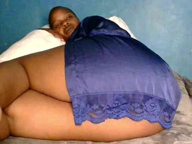 Melaninfetish02 webcam
