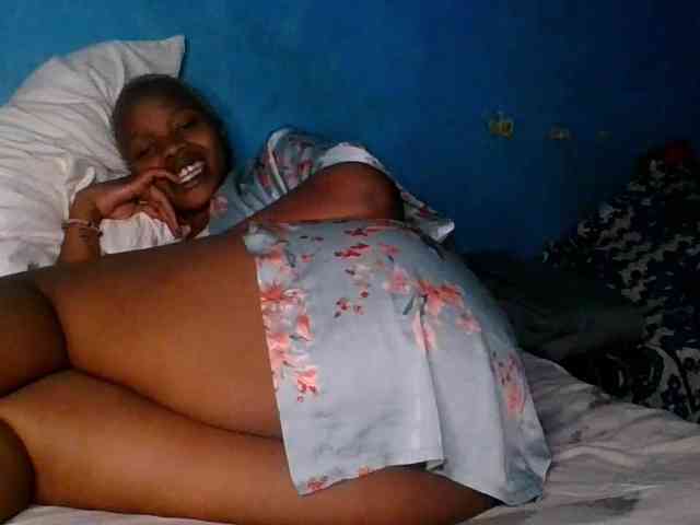 Melaninfetish02 webcam