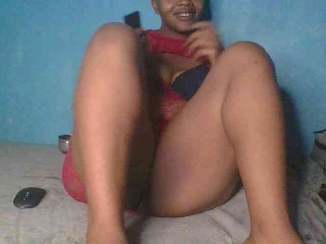 Melaninfetish02 webcam