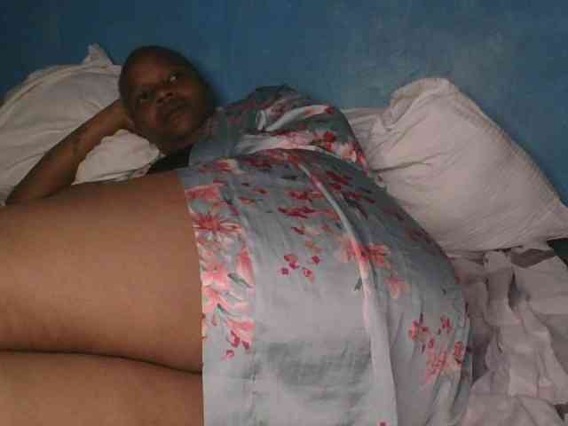 Melaninfetish02 webcam