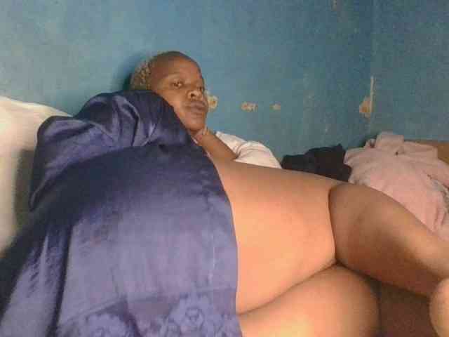 Melaninfetish02 webcam
