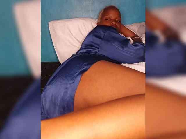 Melaninfetish02 webcam