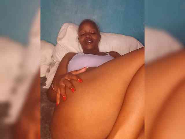 Melaninfetish02 webcam