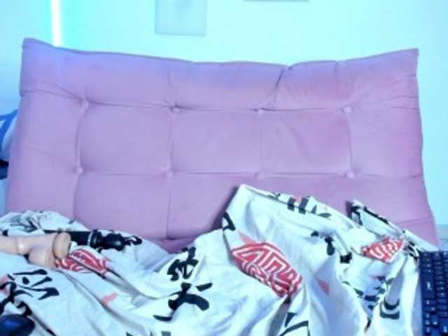 sweet-cinamon live cam on BongaCams