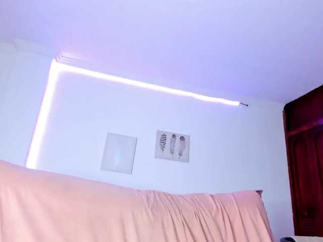 sweet-cinamon live cam on BongaCams