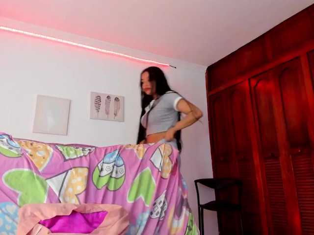 sweet-cinamon live cam preview