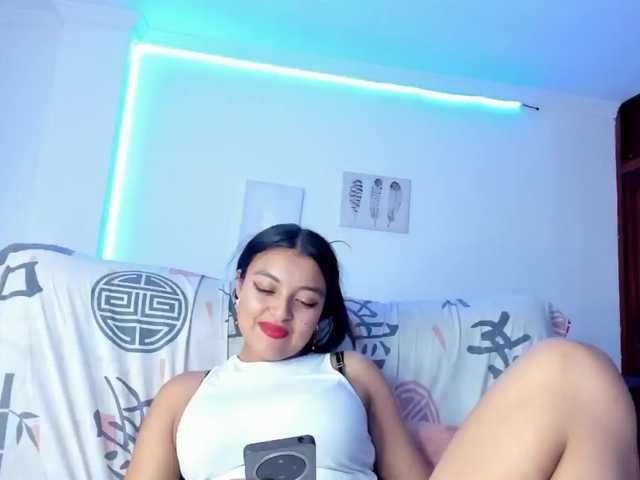 sweet-cinamon live cam preview