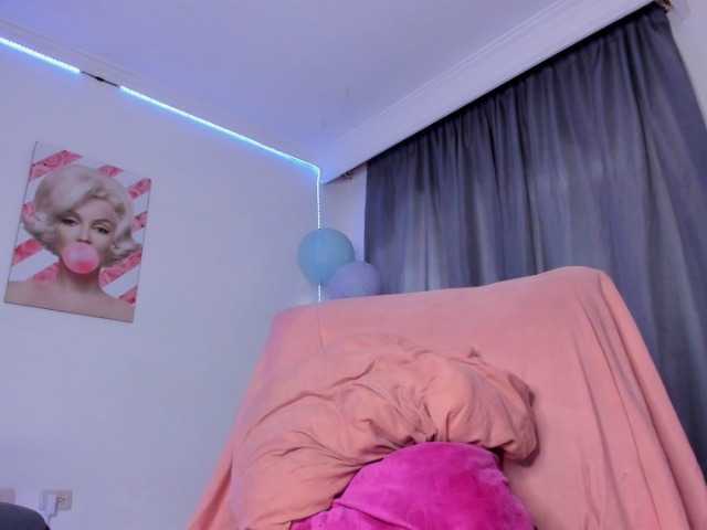 sweet-cinamon live webcam show