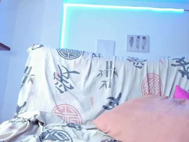 sweet-cinamon live cam preview
