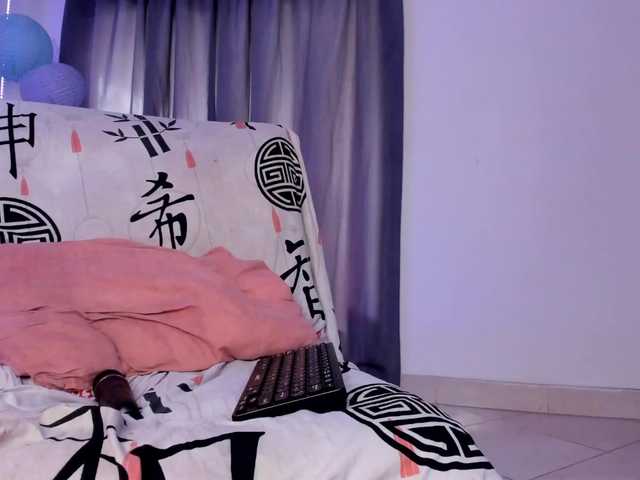 sweet-cinamon live webcam show