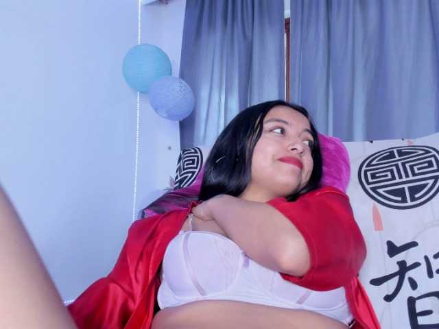 sweet-cinamon live webcam show