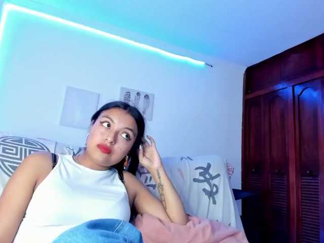 sweet-cinamon live cam on BongaCams