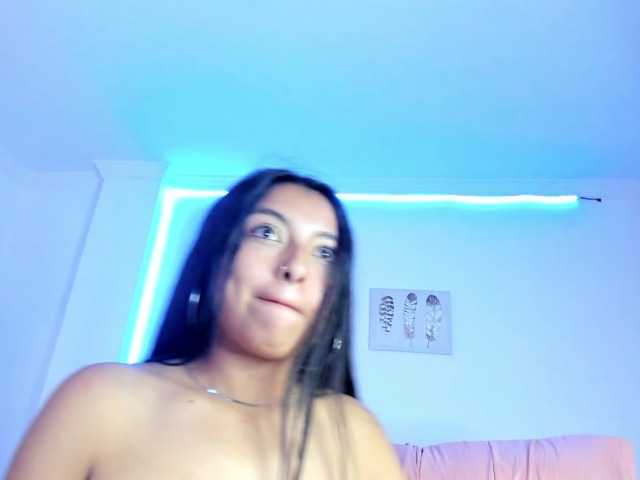 sweet-cinamon live cam on BongaCams
