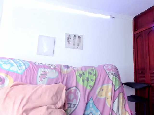 sweet-cinamon live cam preview