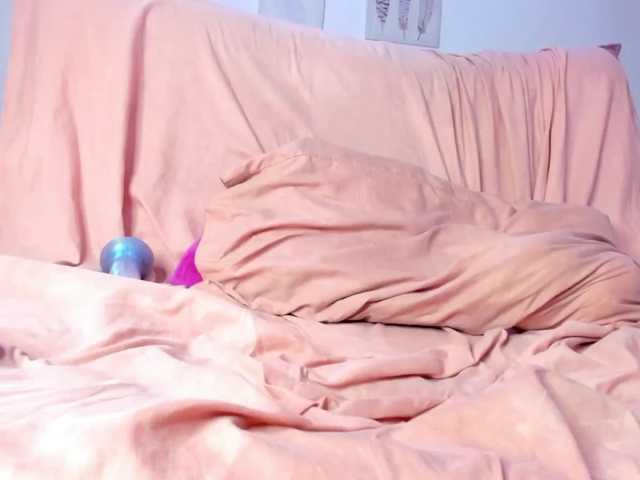 sweet-cinamon live cam on BongaCams