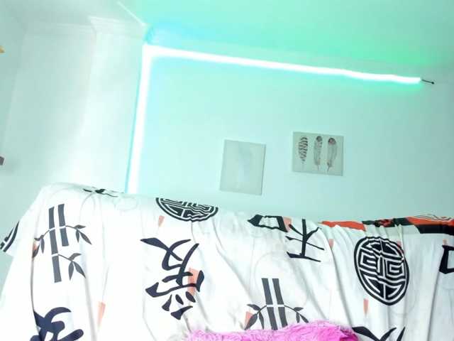 sweet-cinamon live cam preview