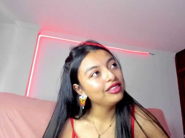 sweet-cinamon live cam on BongaCams