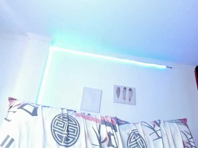 sweet-cinamon live cam on BongaCams