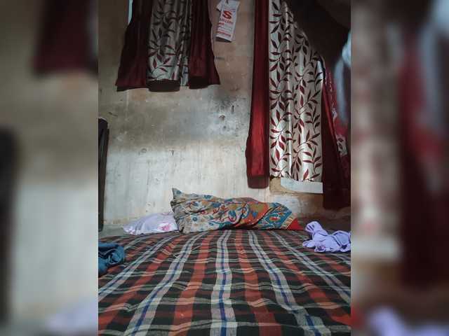Kajal3355 live cam on BongaCams