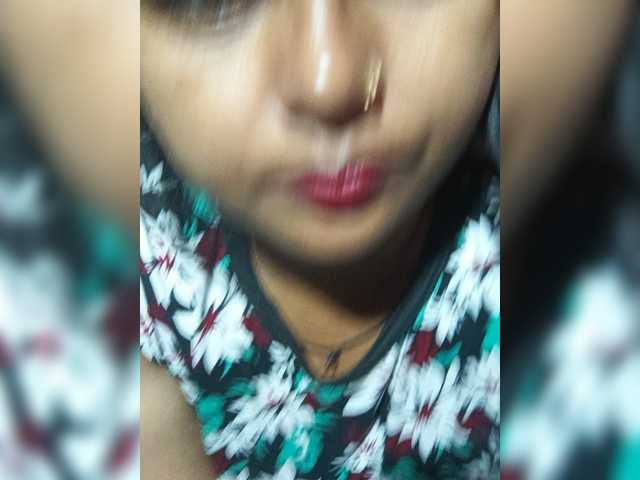 Kajal3355 live cam on BongaCams