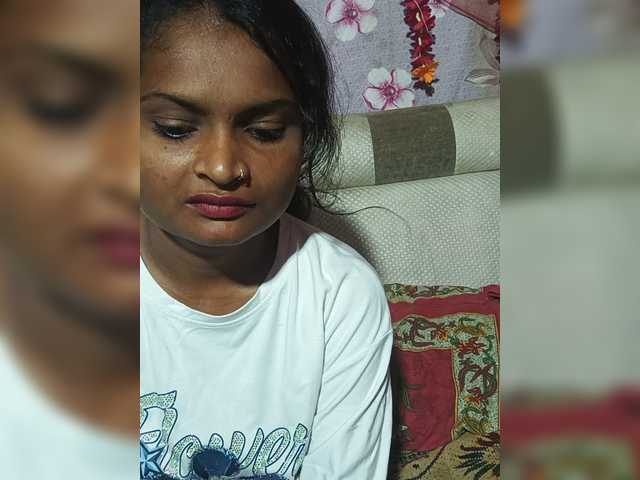 Kajal3355 live cam on BongaCams
