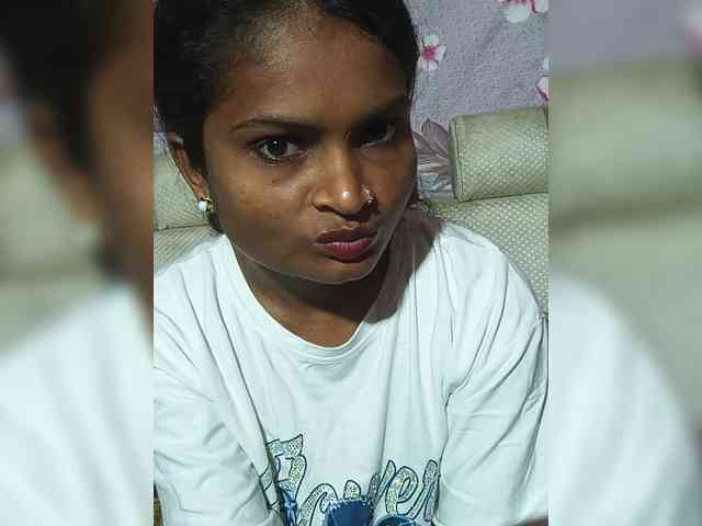 Kajal3355 webcam