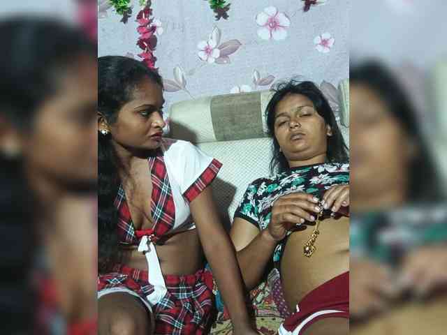 Kajal3355 webcam