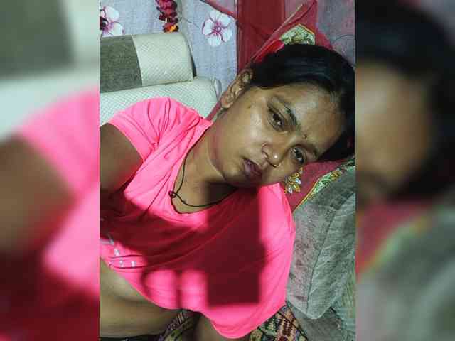 Kajal3355 webcam