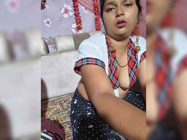 Kajal3355 webcam