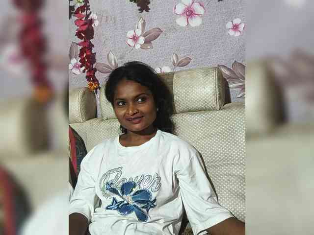 Kajal3355 webcam