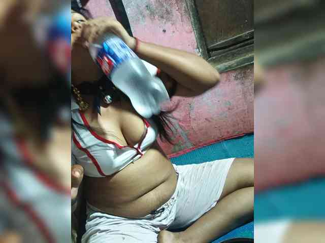 Kajal3355 webcam