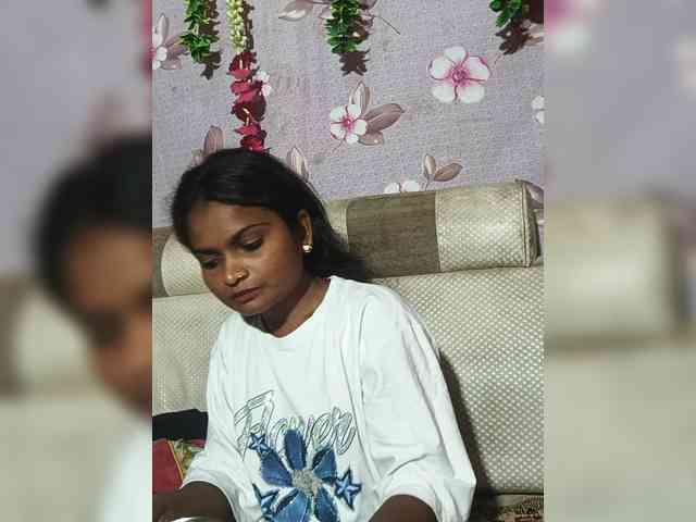 Kajal3355 webcam