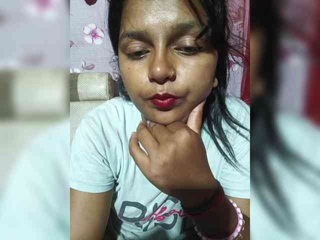 Kajal3355 webcam