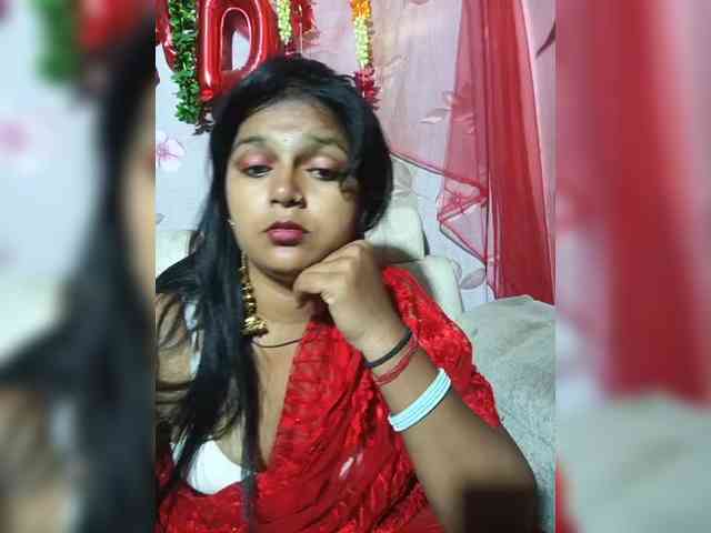 Kajal3355 webcam