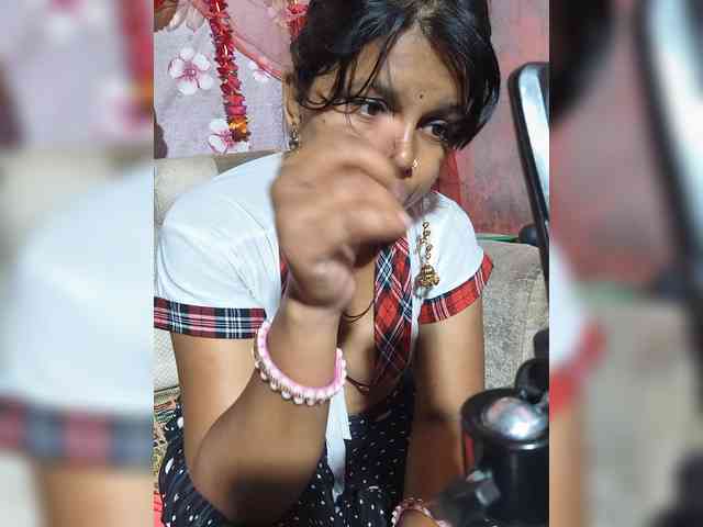 Kajal3355 webcam
