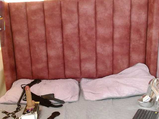 hilaryythompson live cam on BongaCams