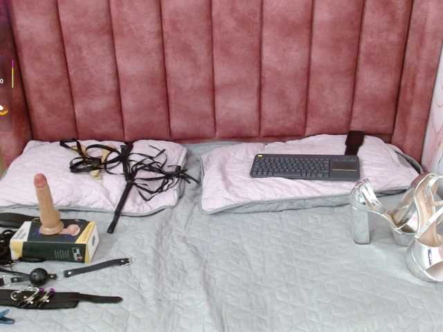 hilaryythompson live cam on BongaCams
