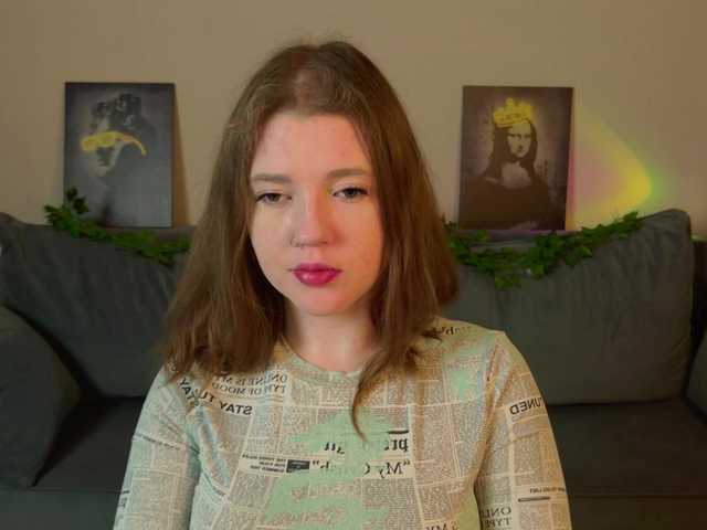 AlmaniyaCherrya live cam on BongaCams