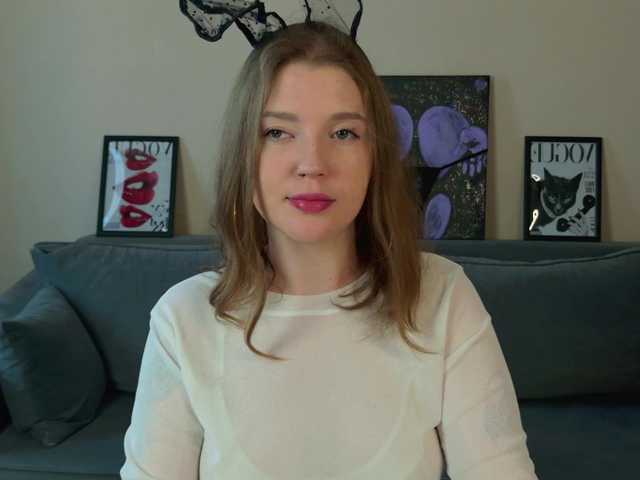 AlmaniyaCherrya live cam on BongaCams