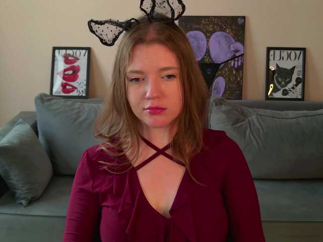 AlmaniyaCherrya live cam on BongaCams