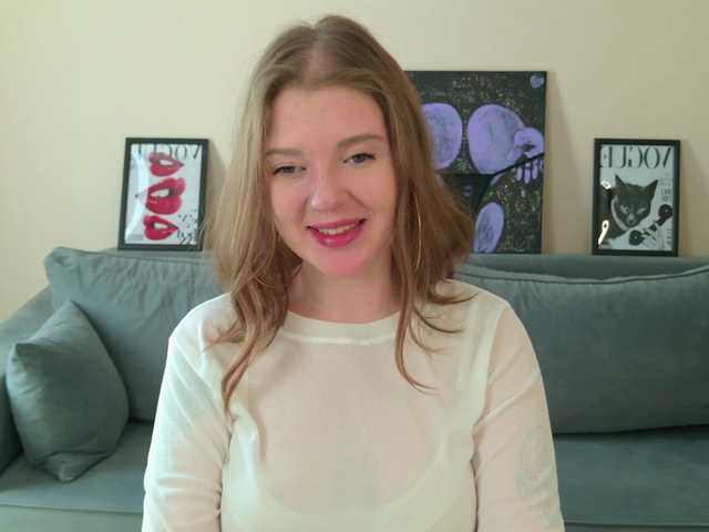 AlmaniyaCherrya live cam on BongaCams