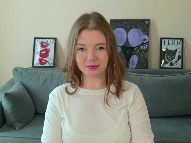 AlmaniyaCherrya live cam on BongaCams