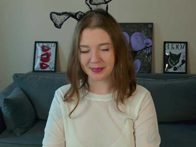 AlmaniyaCherrya live cam on BongaCams