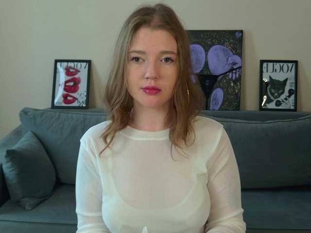 AlmaniyaCherrya live cam on BongaCams