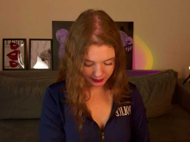 AlmaniyaCherrya live cam on BongaCams